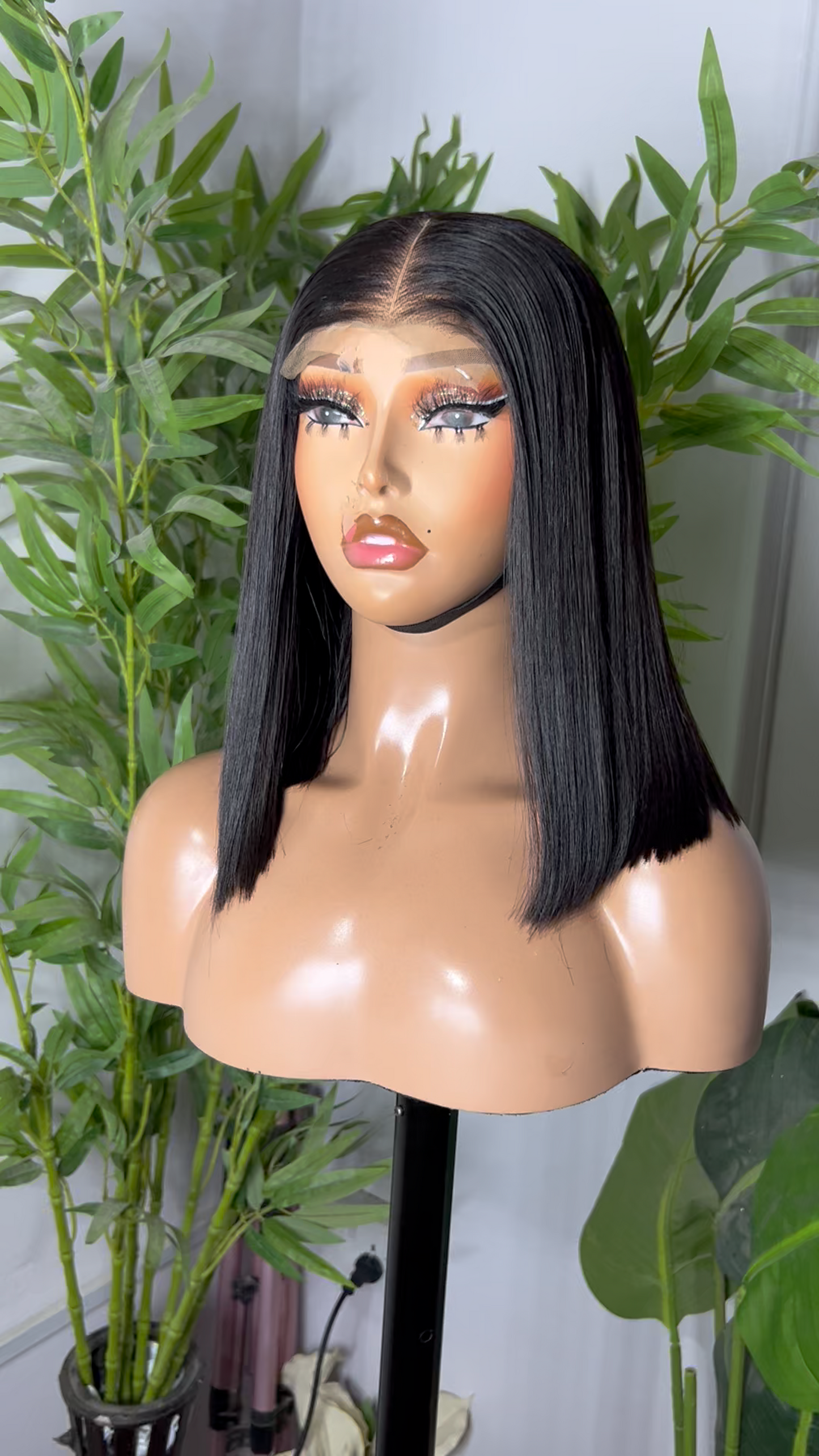 Glossy Black Sleek Cut Human Hair Glueless Wig